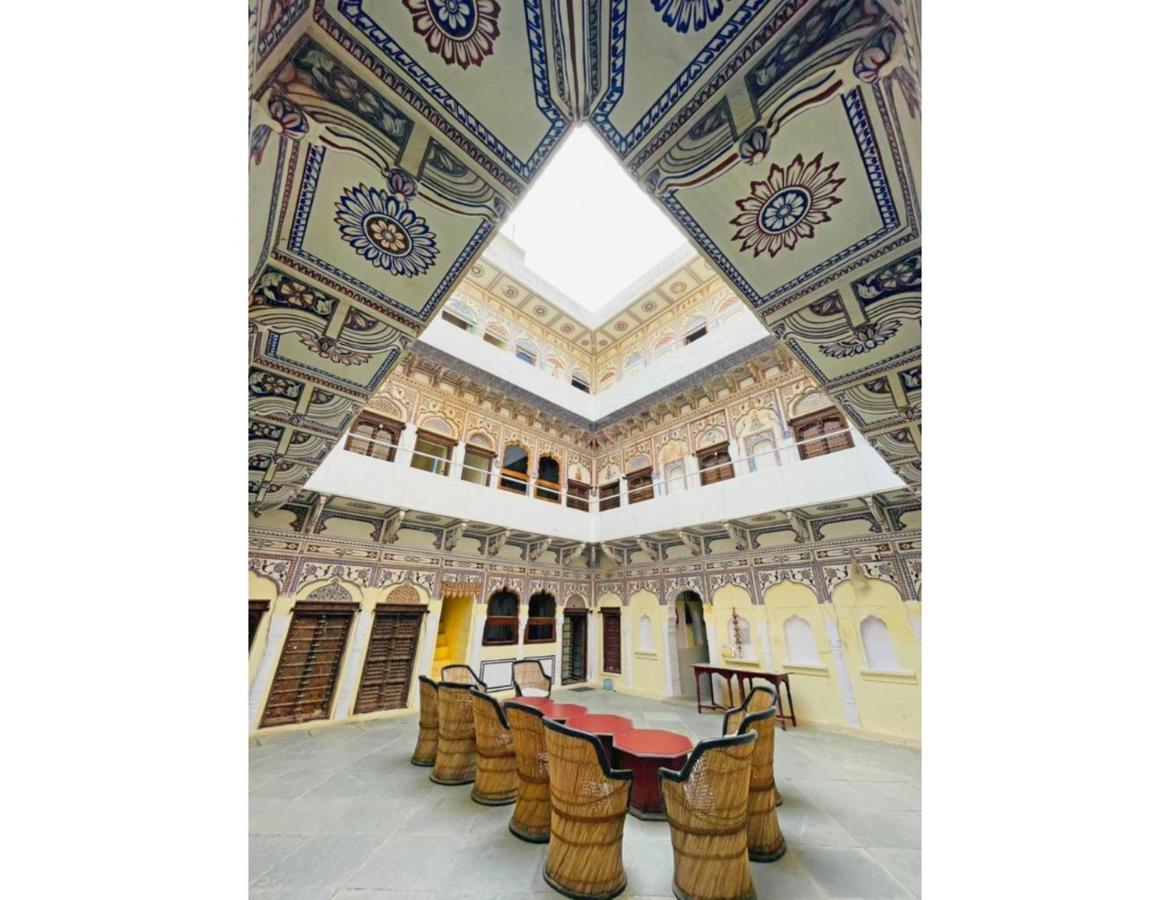 Singhasan Haveli, Mandawa Apartment Екстериор снимка