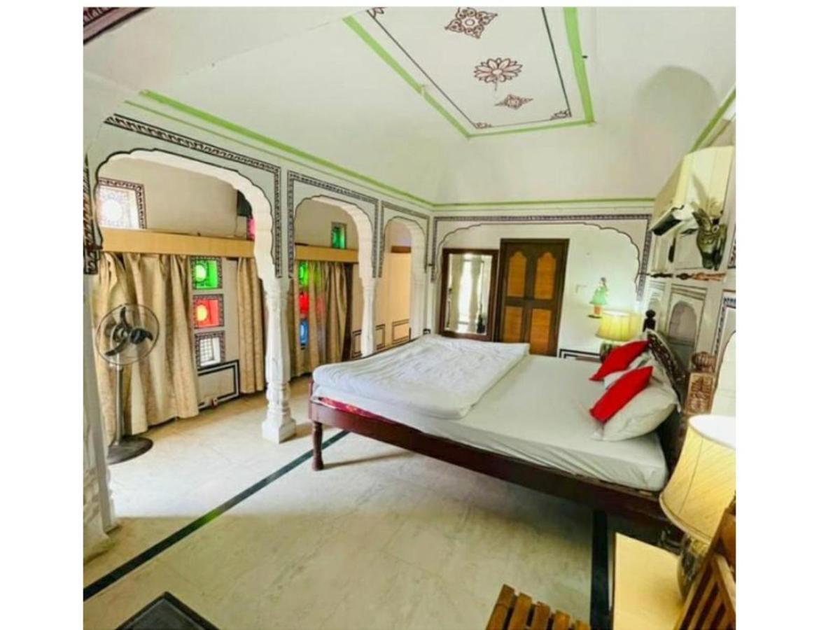 Singhasan Haveli, Mandawa Apartment Екстериор снимка