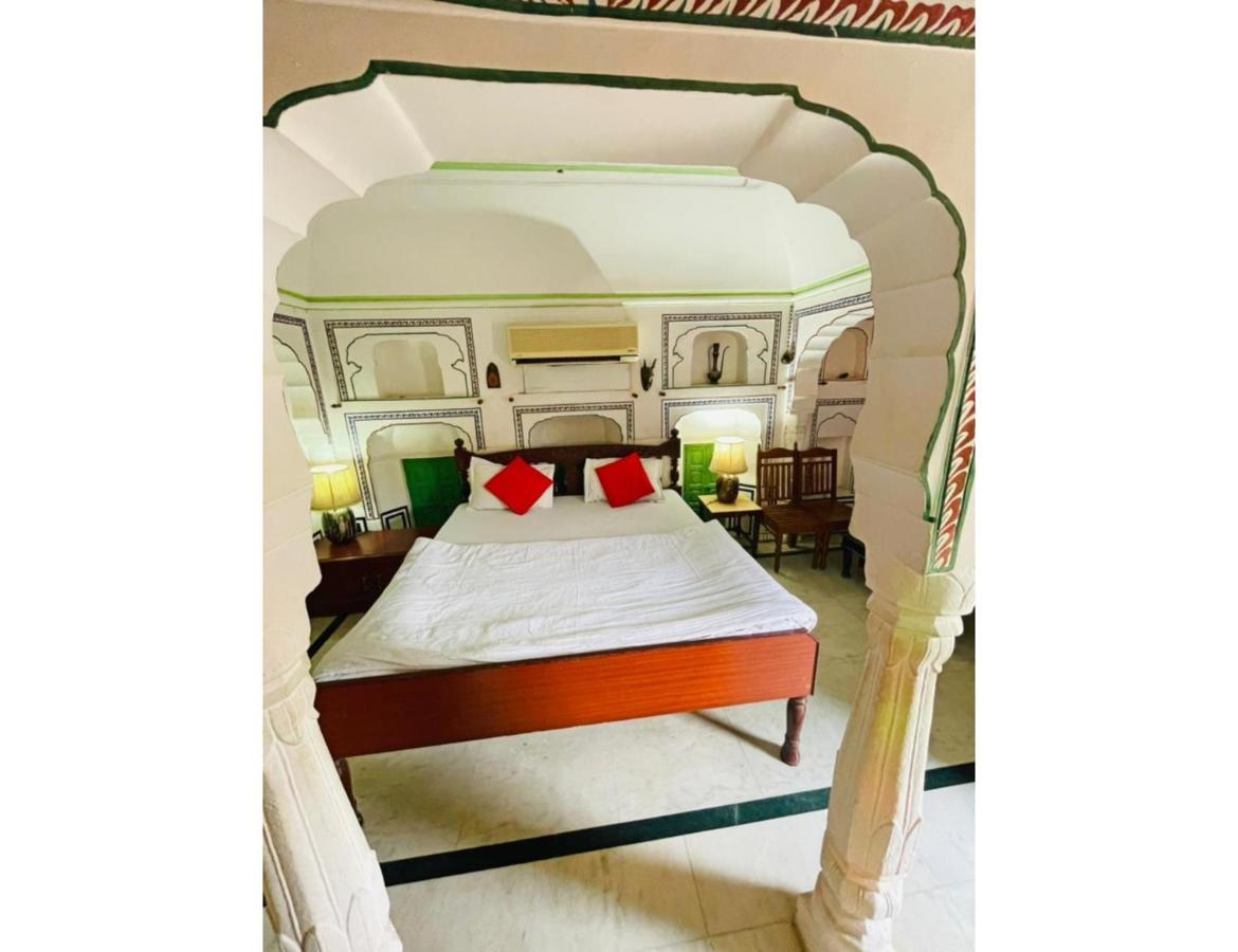 Singhasan Haveli, Mandawa Apartment Екстериор снимка