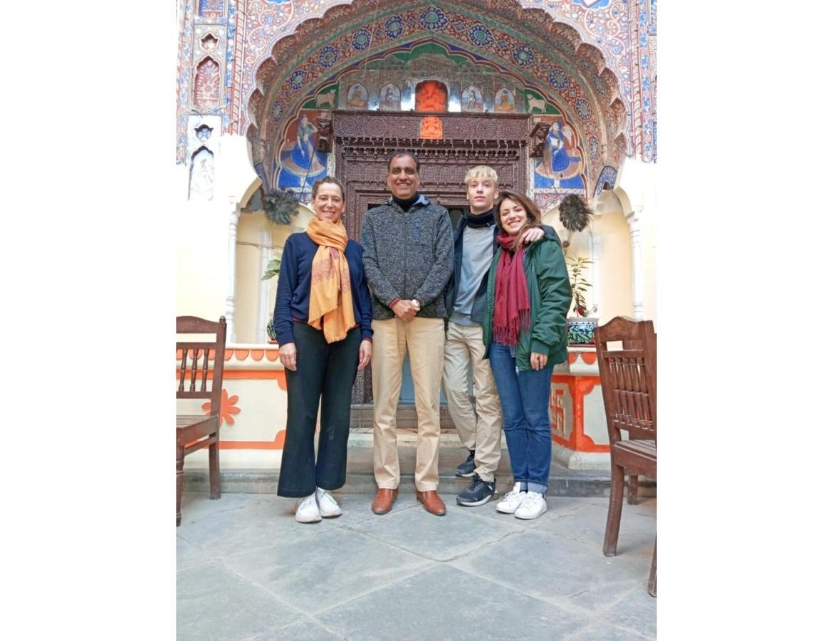 Singhasan Haveli, Mandawa Apartment Екстериор снимка