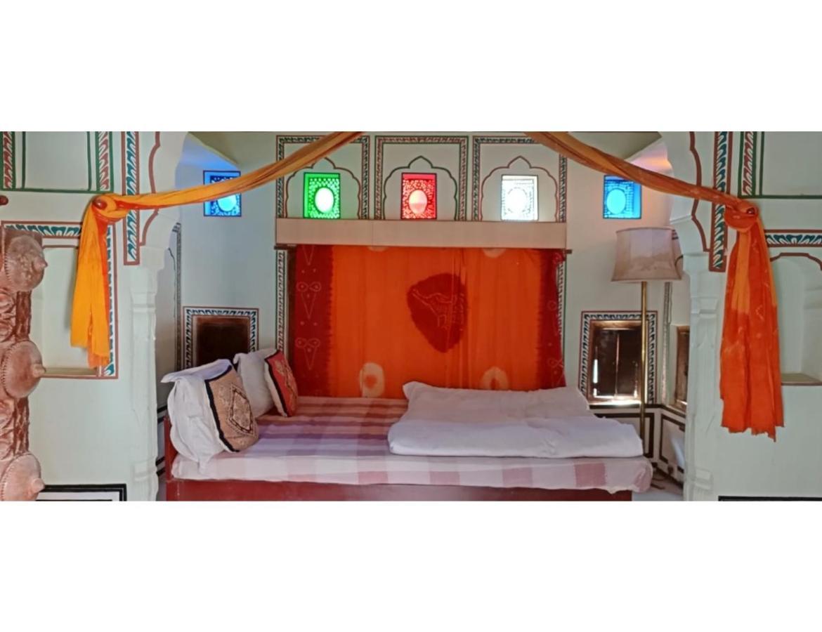 Singhasan Haveli, Mandawa Apartment Екстериор снимка