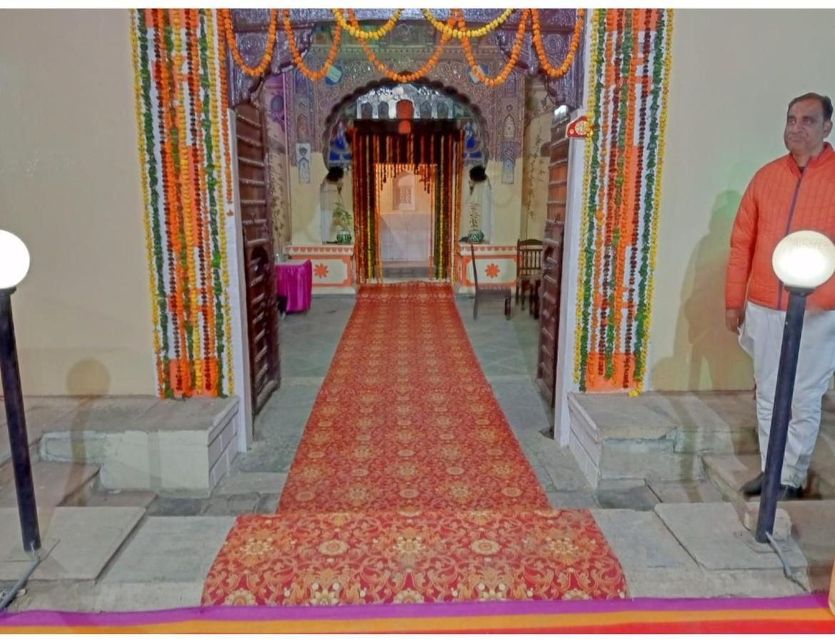 Singhasan Haveli, Mandawa Apartment Екстериор снимка